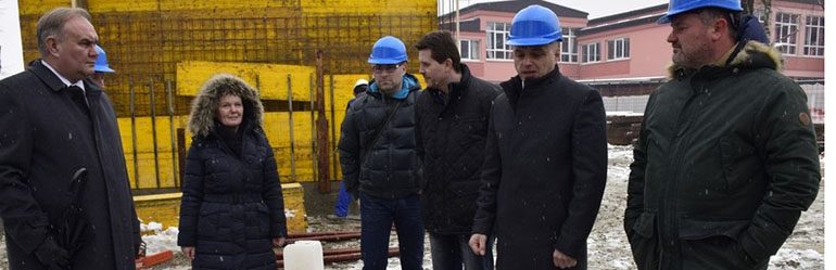 Gradonačelnik u obilasku radova na školi