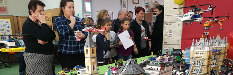 Lego-dvorci, kuće, avioni…oduševili na Brick dayu