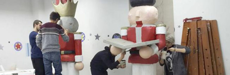 Učenici izradili dva trometarska orašara