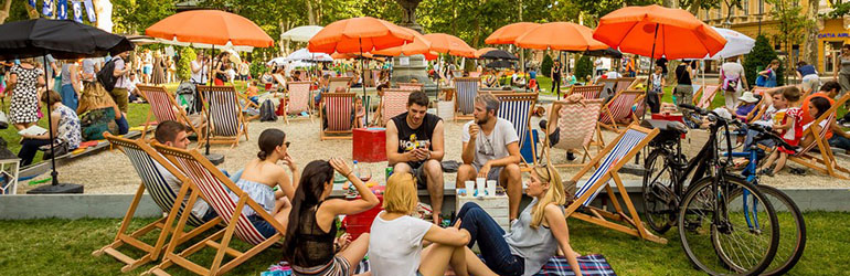 Što se ove godine čita na plaži na Zrinjevcu?