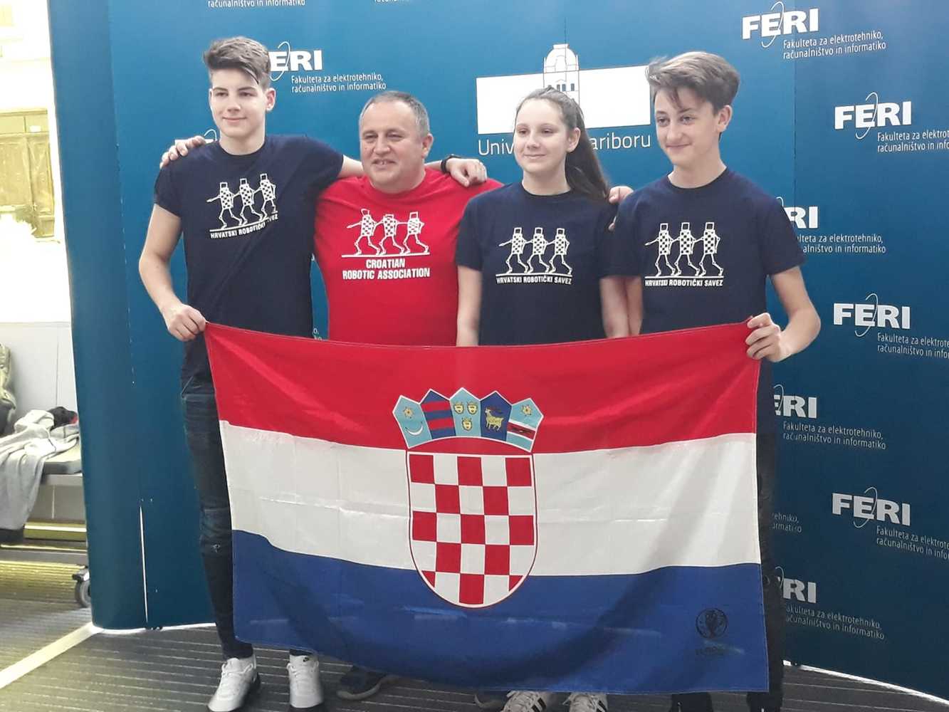 1.mjesto ✿ Ekipa: Školska knjigaCRO team | HDR Zagreb ✿