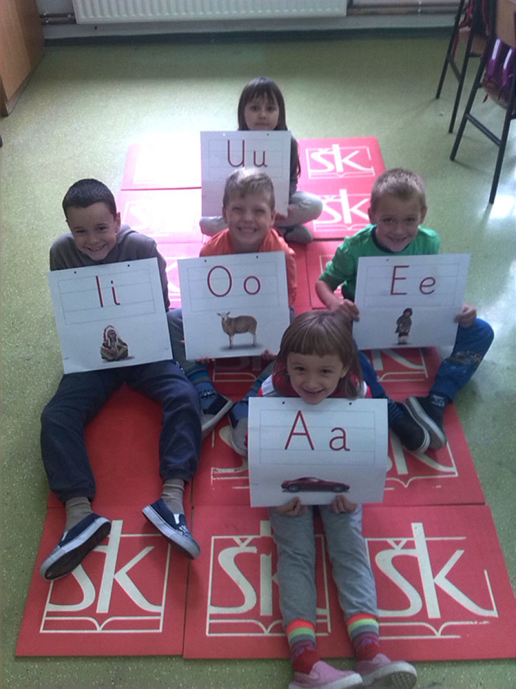 I to su naši Lara,Leon,Daniela,Stjepan i Dominik ...cijela PŠ MILJEVCI 