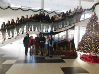 U sklopu projekta ACES (Academy of Central European Schools) Osnovna škola Bijaći iz Kaštel Novog bila je domaćin djeci iz Makedonije, učenicima Osnovne škole Goce Delčev iz Mogile...