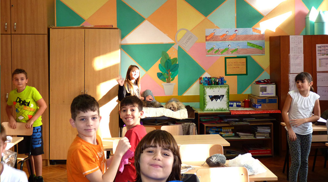 Učionica trećeg razreda jedna je od najuređenijih prostorija u OŠ Galdovo, zahvaljujući učiteljici Kati Friš, koja im je razrednica.