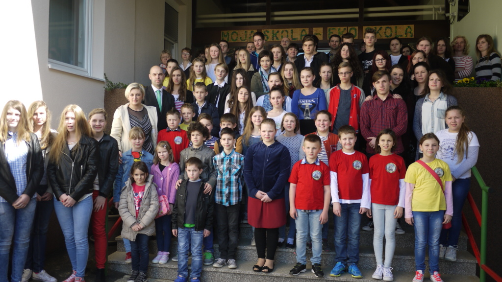 U OŠ Stubičke Toplice održana je 9. Županijska smotra projekata učenika osnovnih i srednjih škola iz Nacionalnog programa odgoja i obrazovanja za ljudska prava i demokratsko građanstvo. 