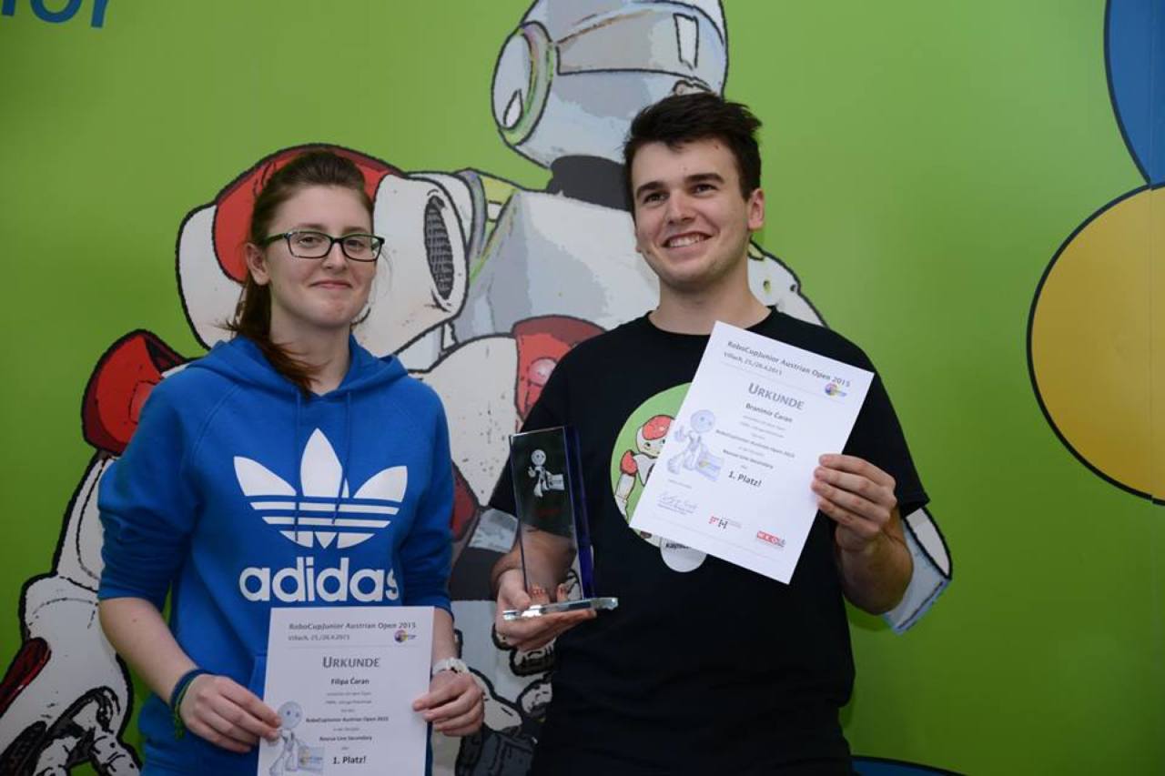 1. mjesto u Rescue Line Secondary, tim Fibra, kapetan Branimir Čaran i Filipa Ćaran
