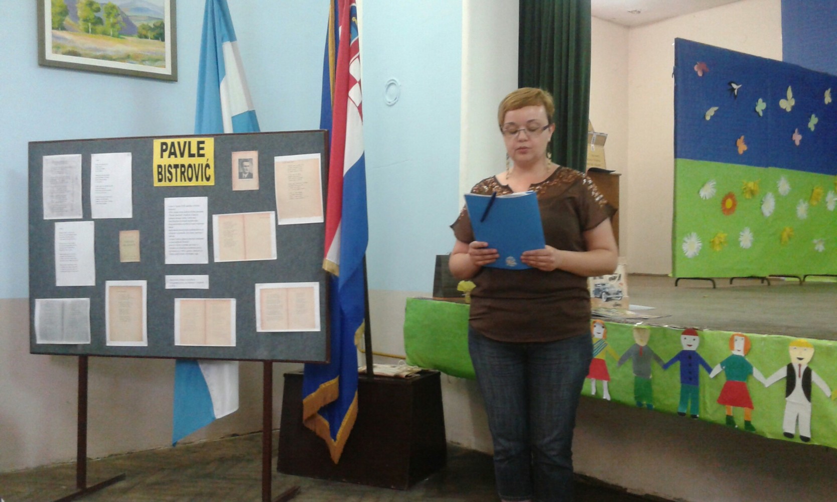 Nakon rezimea natječaja koji je pripremila knjižničarka škole Eva Turza Mitrović uslijedilo je proglašenje nagrađenih i pohvaljenih radova za ovu godinu