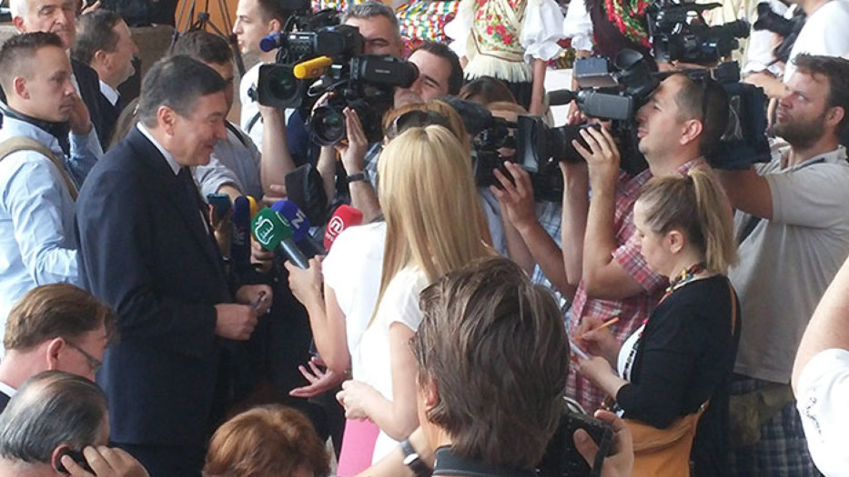 Ministar Vedran Mornar: „Sretan sam da je ovo danas održano. Vi ste ono najbolje što Hrvatska ima. 'Oskare znanja' vi ste zaslužili vašim znanjem. Vi ste dokaz da Hrvatska ima budućnost! I zato nema sumnje, baš zahvaljujući vama, budućnost će Hrvatske biti svijetla!“