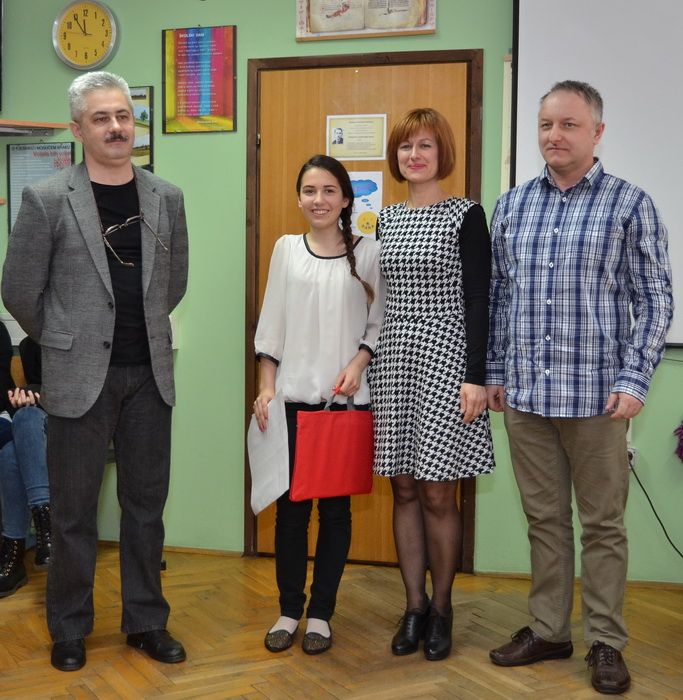 Đurđevčani su u svojoj školskoj knjižnici OŠ Grgura Karlovčana obilježili 102. godišnjicu rođenja hrvatskog književnika Grgura Karlovčana u formi književnog sijela “S Grgurom u podravskoj ravnici”.