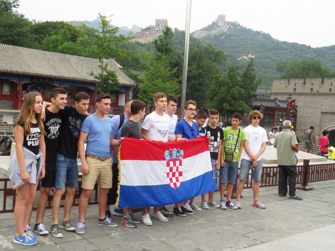 Hrvatski robotički savez je prijavio četiri ekipe u četiri različite kategorije za Svjetsko natjecanje iz robotike „RoboCup Junior“ koje se sada održava u Kini.