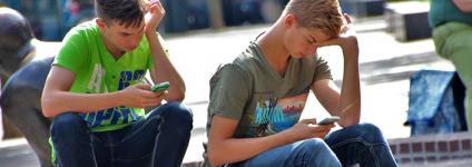 Školski portal: Pomoć za poremećaje uzrokovane društvenim mrežama 