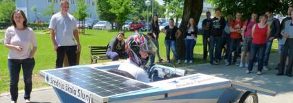 Školski portal: SOELA – veliki interes za utrku solarnih automobila 
