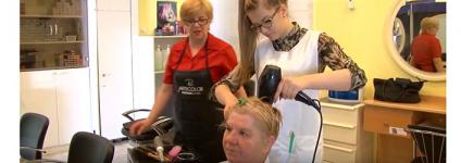 Školski portal: VIDEO | Učenici objasnili zašto je dobro biti frizer, stolar, pekar